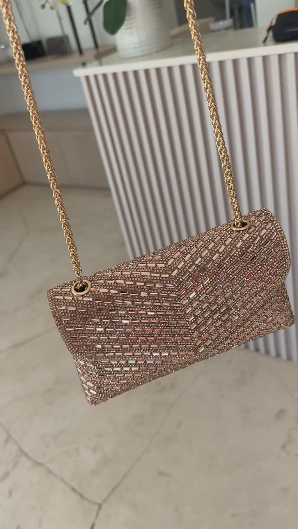 Bolsa Nora dorada